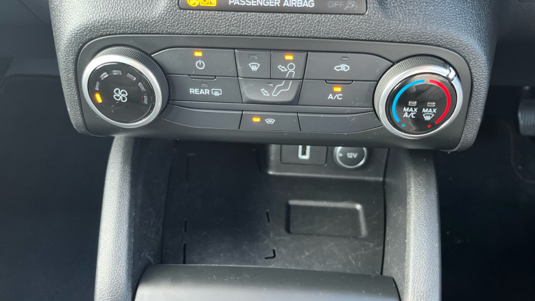 Ford Focus 1.0 EcoBoost 125 Zetec 5dr Petrol Hatchback